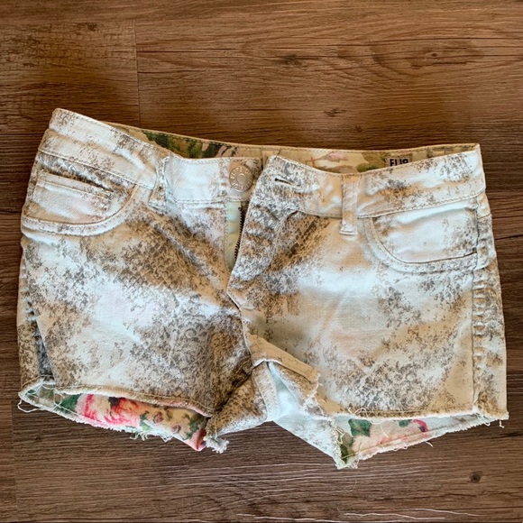 Flip Side Reversible Floral & Snake Print Shorts - Picture 2 of 3